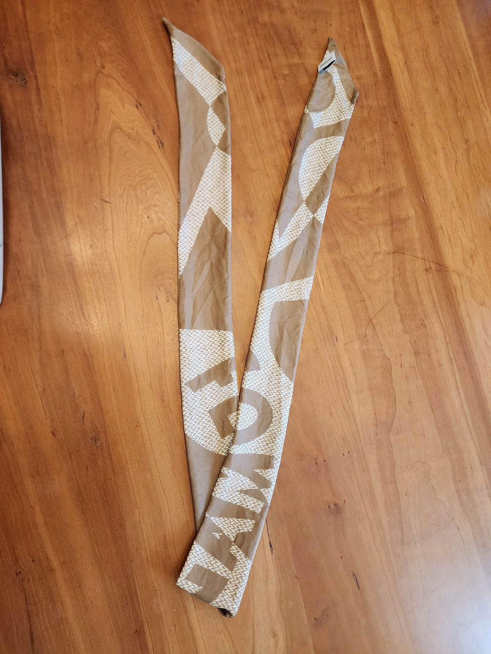 Ferragamo Beige Patterned Decorative Scarf